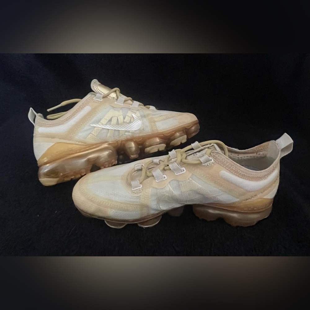 Nike Women’s VaporMax Light Tan Sneakers